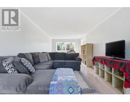 85 - 295 WATER STREET - 12