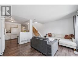 23 - 151 CLAIRFIELDS DRIVE E - 11