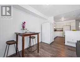 23 - 151 CLAIRFIELDS DRIVE E - 12