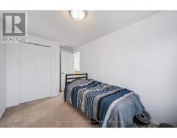 23 - 151 CLAIRFIELDS DRIVE E - 18