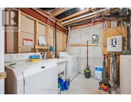 23 - 151 CLAIRFIELDS DRIVE E - 29