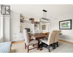 32 CROSS CREEK BOULEVARD - 13