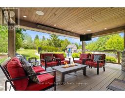 32 CROSS CREEK BOULEVARD - 27
