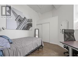 308 - 404 KING STREET W - 23