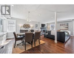 3 DUNDAS STREET W - 16