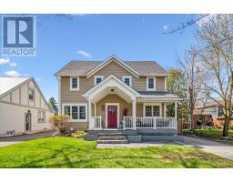 3 DUNDAS STREET W - 2