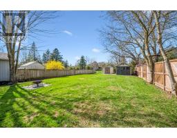 3 DUNDAS STREET W - 46