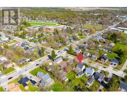 3 DUNDAS STREET W - 49