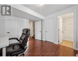 6 - 361 ARKELL ROAD - 26