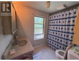 137 TORRY STREET - 9