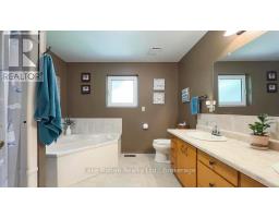201 SHADYWOOD CRESCENT - 14