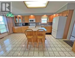 144 SANDBAGGER CRESCENT - 11