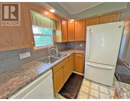 144 SANDBAGGER CRESCENT - 16