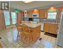 144 SANDBAGGER CRESCENT - 8