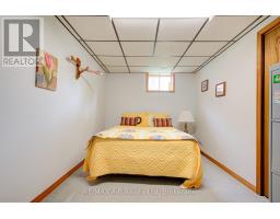 137 MITCHELL COURT - 30
