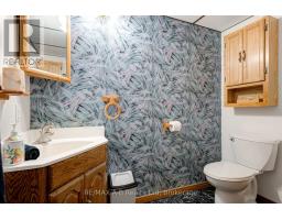 137 MITCHELL COURT - 32