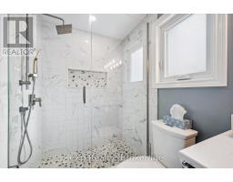 39 CELIA CRESCENT - 20