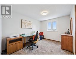 39 CELIA CRESCENT - 24