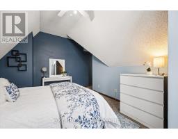 39 CELIA CRESCENT - 27