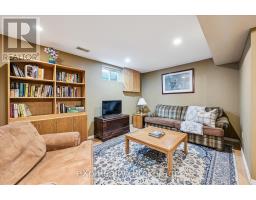 39 CELIA CRESCENT - 30