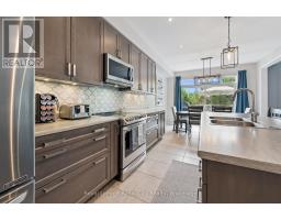 222 DOLMAN STREET - 11