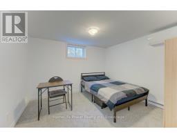 136 DUNSMERE DRIVE - 17