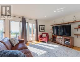 160 SUNSET DRIVE - 7