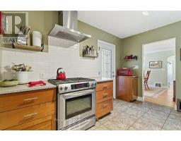 104 KATHLEEN STREET - 15