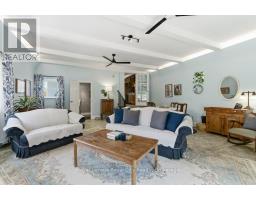 104 KATHLEEN STREET - 19