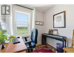 104 KATHLEEN STREET - 29
