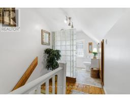 104 KATHLEEN STREET - 35