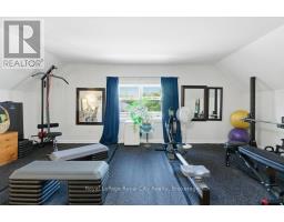 104 KATHLEEN STREET - 39