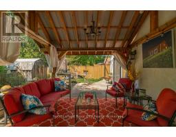 104 KATHLEEN STREET - 45