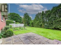 104 ELGIN CRESCENT - 31