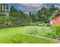 104 ELGIN CRESCENT - 34
