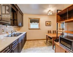 104 ELGIN CRESCENT - 8