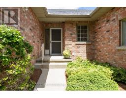 38 MURRAY HILL ROAD - 4