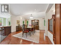 135 HUME ROAD - 12