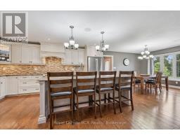 104 HARRIS CRESCENT - 19