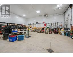 104 HARRIS CRESCENT - 46