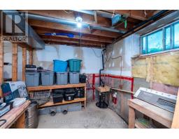 160 GREY STREET W - 30