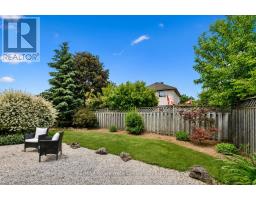 325 TAIT CRESCENT - 20
