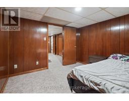 4094 QUEEN STREET - 32
