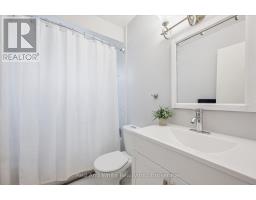 24 BYTON LANE - 21
