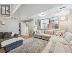 24 BYTON LANE - 23
