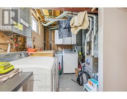 24 BYTON LANE - 26