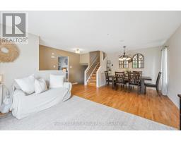 24 BYTON LANE - 9
