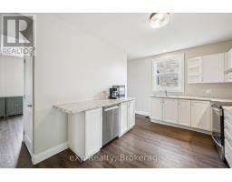234 ELORA STREET SOUTH STREET S - 15