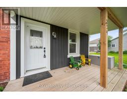 234 ELORA STREET SOUTH STREET S - 5