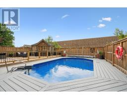 43 PATTISON PLACE - 35